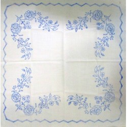 Hímezhető terítő 60x60 cm szegetlen V.