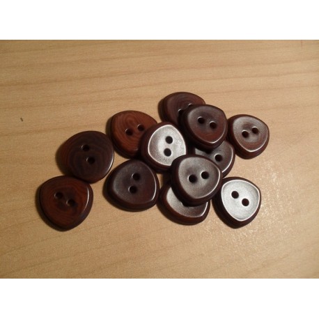 Gomb 1,5x1,5x1,5 cm sötétbordó