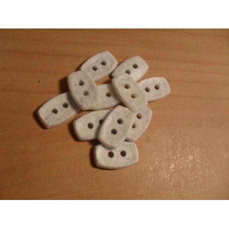 Gomb 1,7x1 cm szürke téglalap