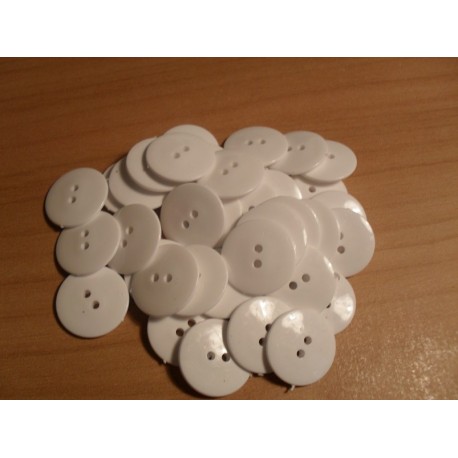 Gomb lencse 2,8 cm fehér