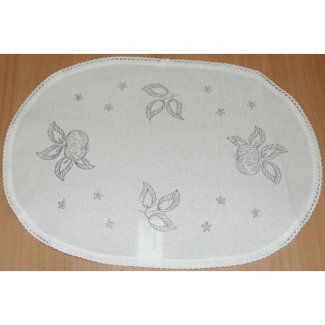 Kis csipkés terítő 100% pamut 24x34 cm