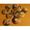 Gomb 2,5 cm drapp