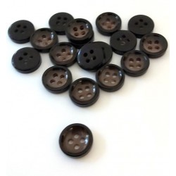 Gomb 1 cm sötétbarna