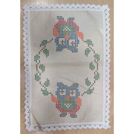 Előfestett csipkés szögletes terítő 22x31 cm bagoly sárga