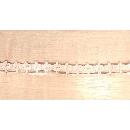 Pamutcsipke 1,1 cm bézs mintás szélcsipke