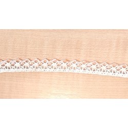 Pamutcsipke 1,2 cm fehér/barack cikkcakkos szélcsipke