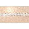 Pamutcsipke 1 cm krém cikkcakkos szélcsipke