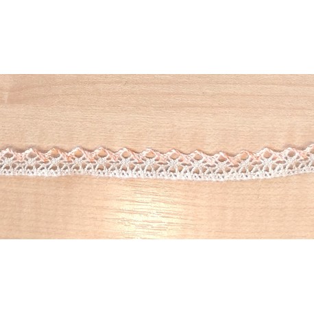 Pamutcsipke 1 cm törtfehér/barack cikkcakkos szélcsipke