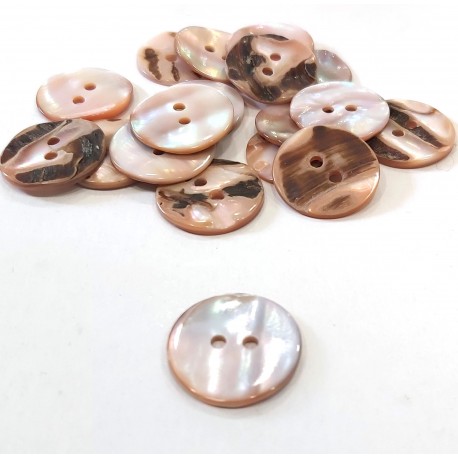 Díszgomb 2 cm kagylóhéj