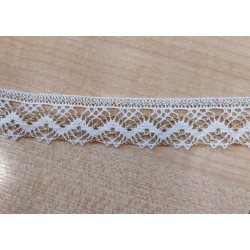 Pamutcsipke 2,6 cm fehér/arany hullámos szélcsipke