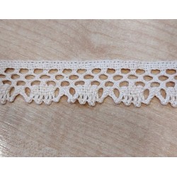 Pamutcsipke 2,5 cm vajszín hullámos szélcsipke