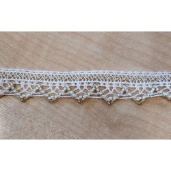 Pamutcsipke 2 cm fehér/arany cikkcakkos szélcsipke