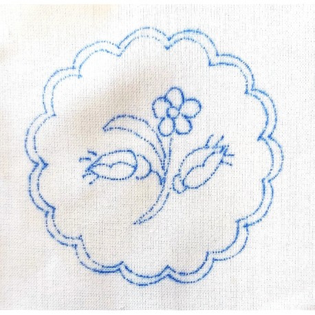 Hímezhető terítő 10 cm szegetlen I.