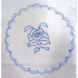 Hímezhető terítő 15x15 cm szegetlen IX.