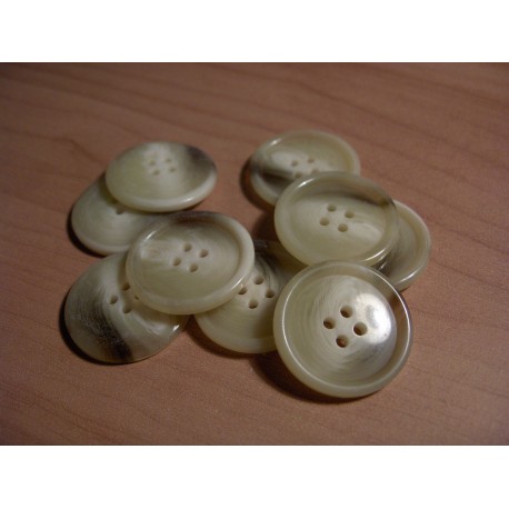 Gomb 2,5 cm krém márványos