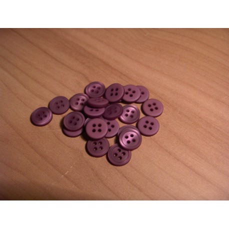 Gomb 1 cm padlizsán