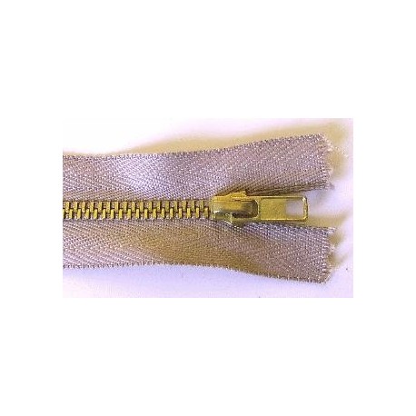 Cipzár 12 cm fém bézs