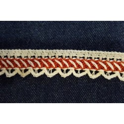 Pamutcsipke 2,2 cm drapp drapp/bordó mintás szélcsipke