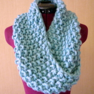 kötött sál a hideg napokra