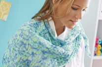 Április modellje: Vállkendő