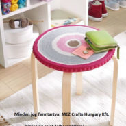 Október modellje: Horgolt huzat ülőkére